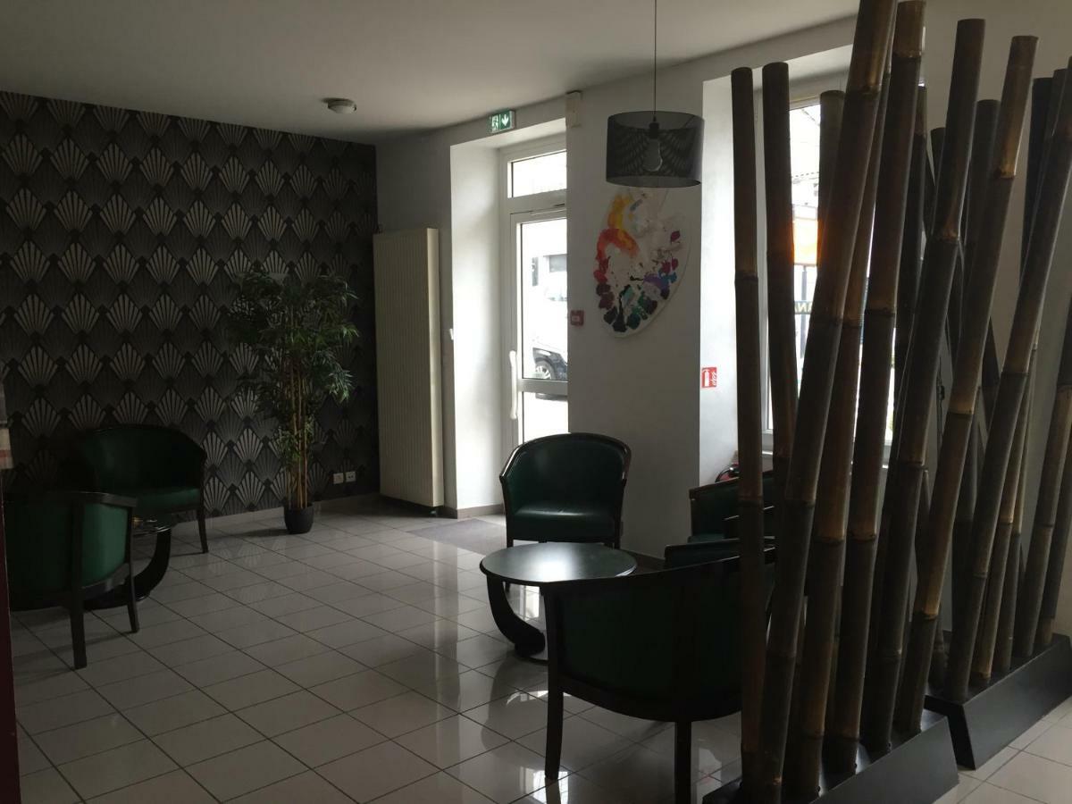 Hotel Restaurant La Boule D'Or バルブジュー エクステリア 写真